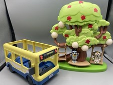 Bluey Toys 2 Play sets Lot: Tree House with Secret Hideaway, Bus, 2 Figures