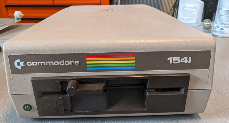 Commodore 1541 Disk Drive - Tested, recapped, refurbished with 2 blank floppies