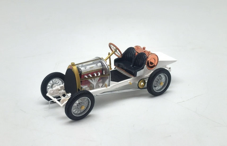 Franstyle 0037 BUGATTI TYPE 21 ROLLAND GARROS 1915 BLANC AVEC CAPOT MOTEUR 1/43