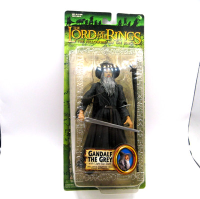 THE LORD OF THE RINGS ACTION FIGURE FELLOWSHIP OF THE RING GANDALE THE GREY