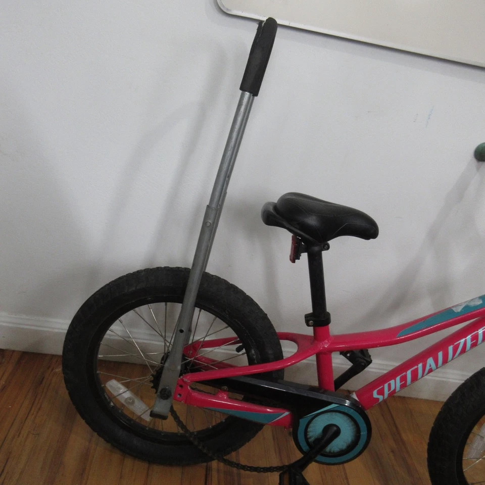 Bicicleta de freno de montaña rusa de una sola velocidad Specialized Riprock aluminio ruedas de 16" Foto 2 de 4