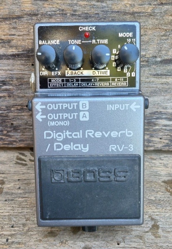 ギター BOSS RV-3 Digital Reverb / Delay Boss RV-3 Digital Reverb/Delay | Reverb