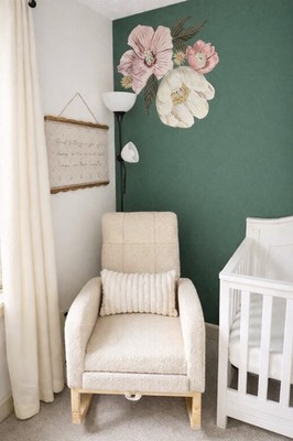 Cozy Nursery Rocking chair 