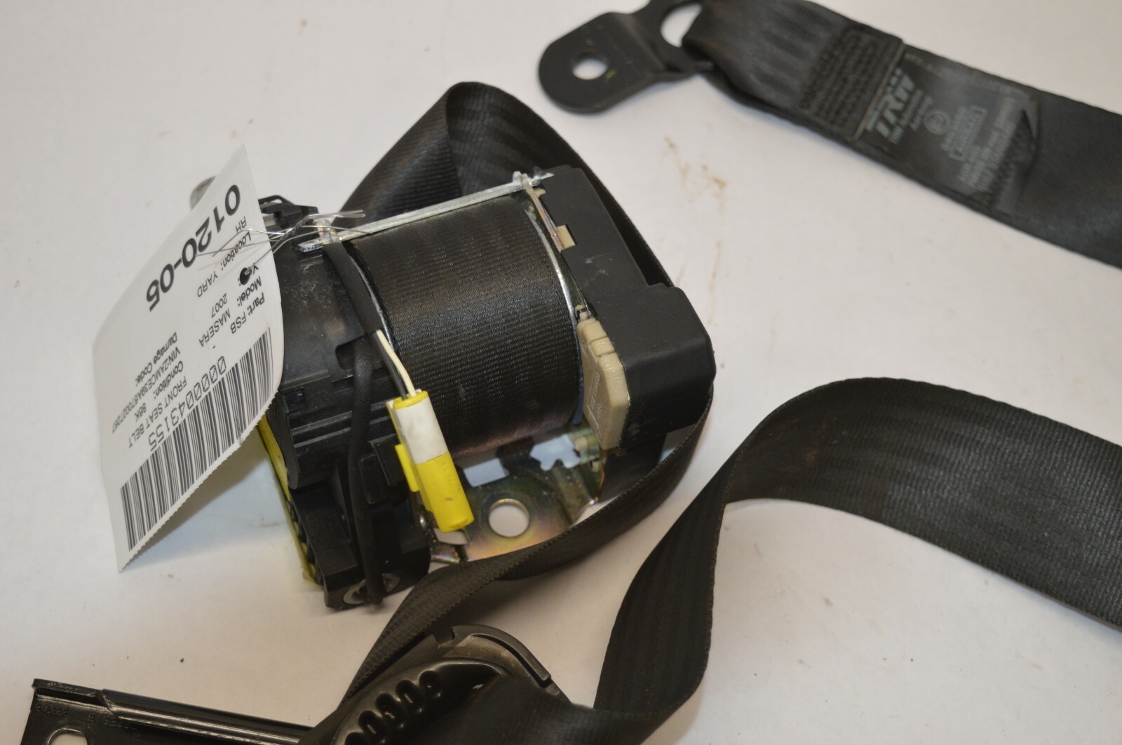 Maserati Quattroporte 2005-2008 Front Right Seat belt