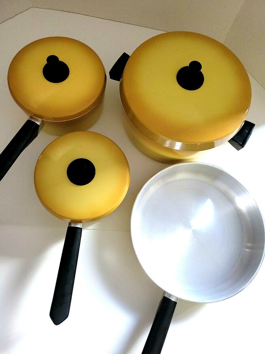 Vtg Kitchen Delight 7 Pc Cookware YELLOW Set HEAVY Aluminum In Open Box New