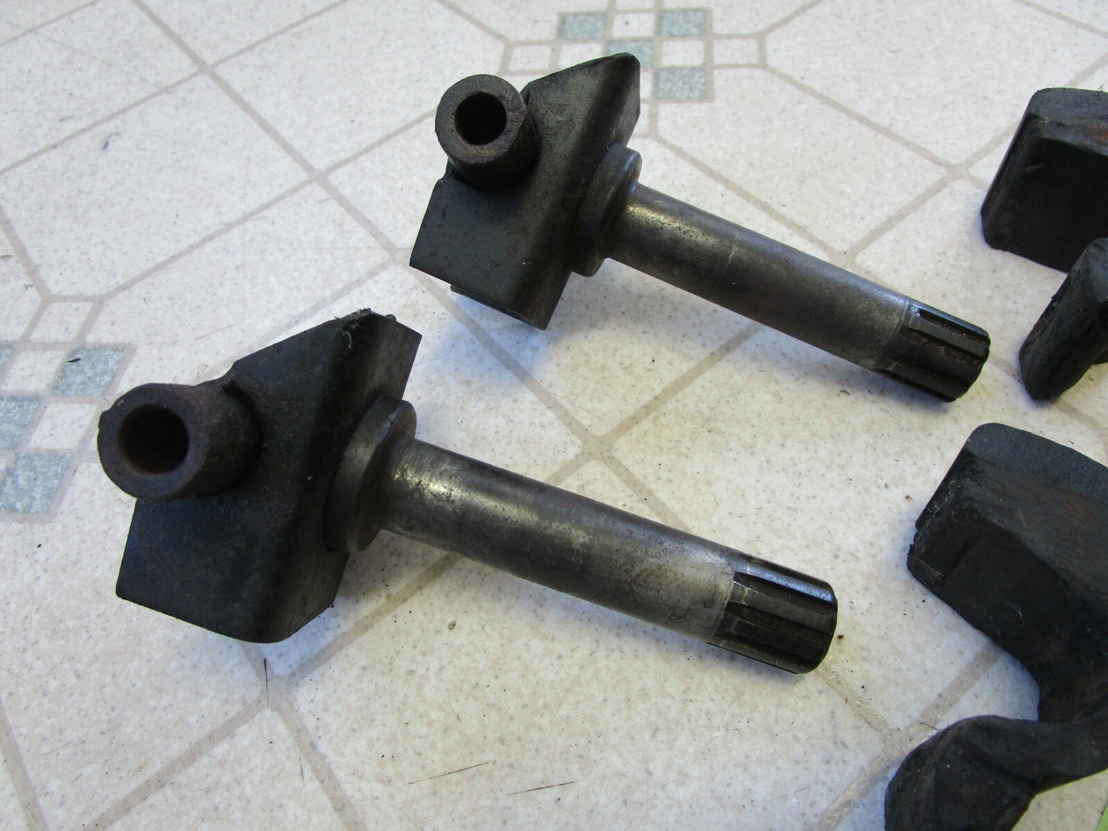 Vintage 76 Arctic Cat Pantera 500 F/A Snowmobile Ski Spindles eBay