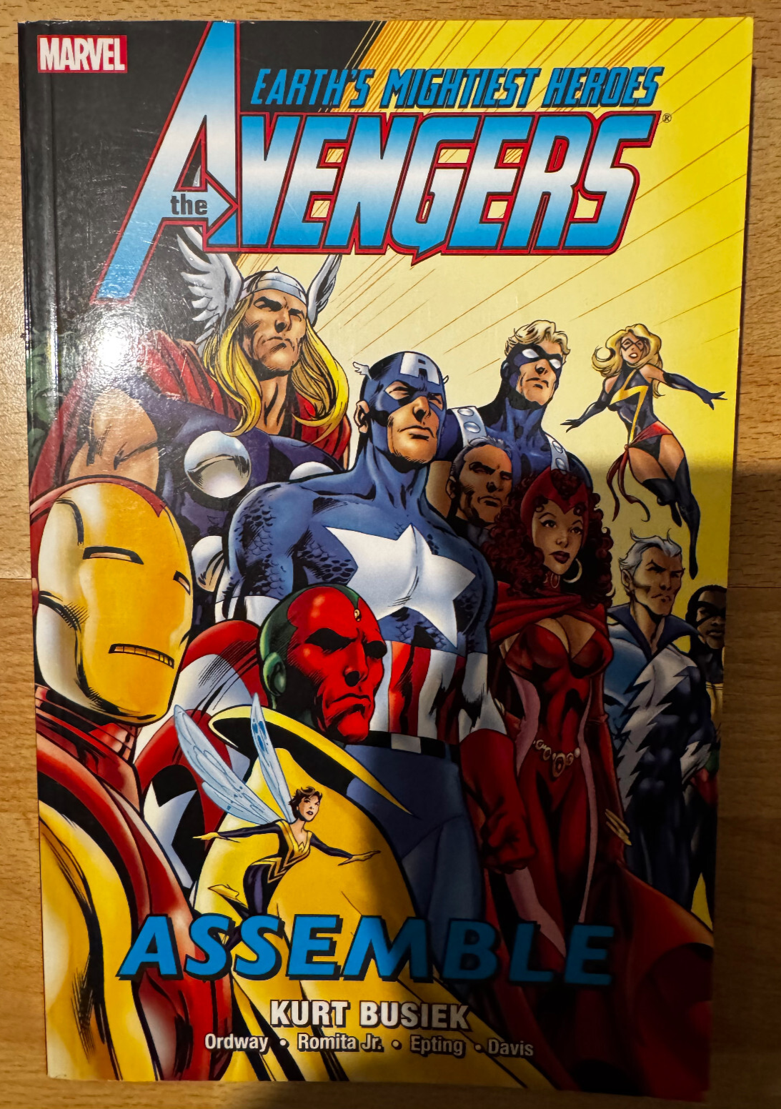 Avengers Assembled Vol 4 Paperback TPB Graphic Novel Marvel Comic busiek Ordway