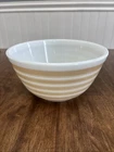 #402 1 Pyrex Sandlewood Striped Mixing/Nesting Bowl. 1-1/2Qt. 7-1/4"W x 3-5/8"