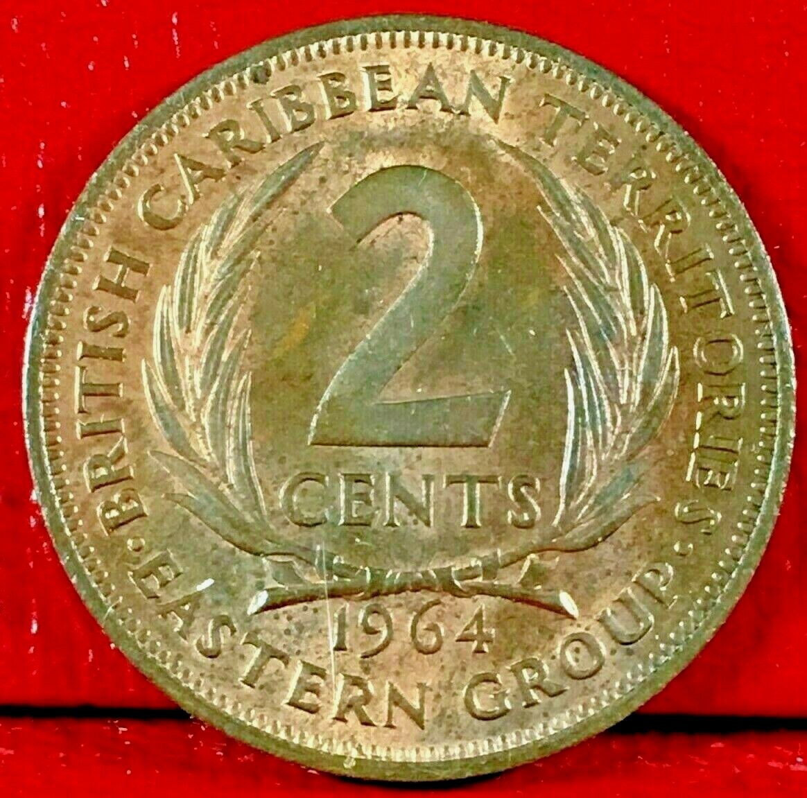 1964 EAST CARIBBEAN STATES QUEEN ELIZABETH II 2 CENTS BRONZE COIN