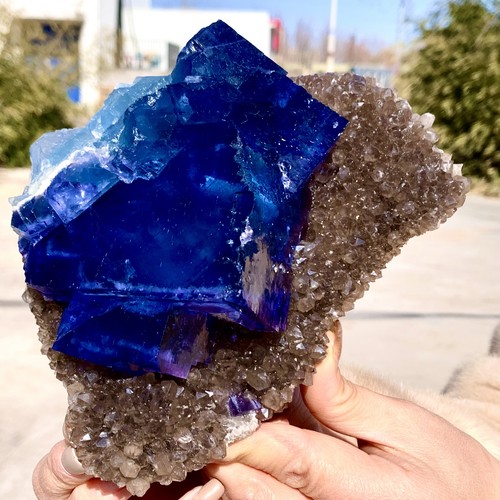 Mineral fluorita cúbica azul transparente natural de Mongolia Interior 2,92 lb - Imagen 8 de 22