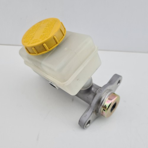 Subaru Forester Brake Master Cylinder SG 07/02-06/05 - Picture 3 of 9