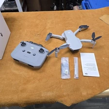 DJI Mini 2 SE Camera Drone 