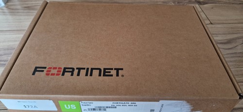 New Fortinet Fortigate 30G NGFW with 5 years Enterprise licenses - Picture 2 of 7