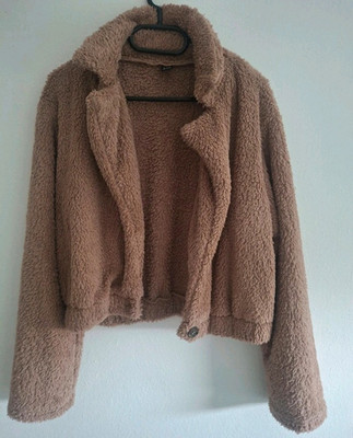Shein Damen Teddyjacke Fleece beige kurz Langarm mit Kragen & Knopf, Gr. M