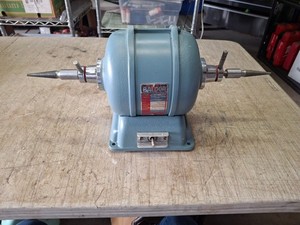BALDOR 210 Two Speed 1/6 HP Dental Lab Polishing Lathe 1725 / 3450 RPM USA