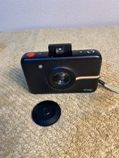 Polaroid Snap Instant Digital Camera Black w/ Rainbow Stripe Wrist Strap