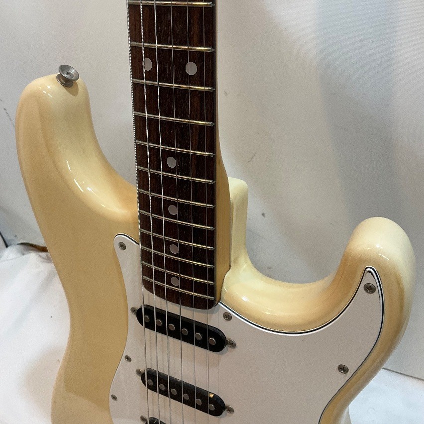 Electric Guitar Fender Japan CST50-55 Stratocaster 1984-1987 with