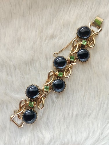 Vintage Unsigned Schiaparelli? Large Black Cabochons Rhinestones Chunky Bracelet - Picture 6 of 19