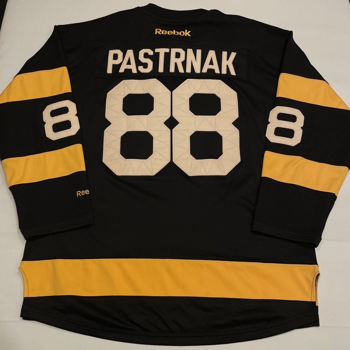 Reebok David Pastrnak Boston Bruins 2016 NHL Winter Classic Jersey Black L