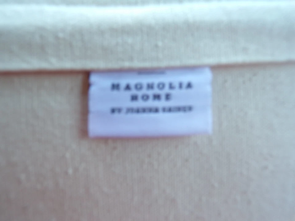 Almohada Lumbar Magnolia Home Joanna Gaines Loloi, Lana Tejida, Azul Beige, 13x20" Foto 2 de 3