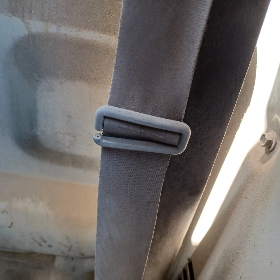88 Toyota pickup regular cab Left Seat Belt retractor gray over shoulder - Image 3 of 4