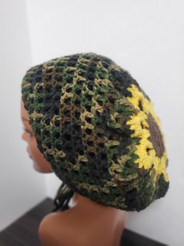 Sombrero holgado camuflaje crochet flor Tam con cordón hecho a mano talla única - Imagen 3 de 11