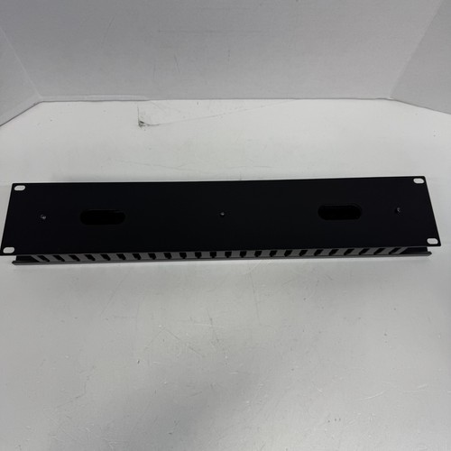 CablesToGo 03746 2U Horizontal Cable Management Panel – NEW - Afbeelding 2 van 6