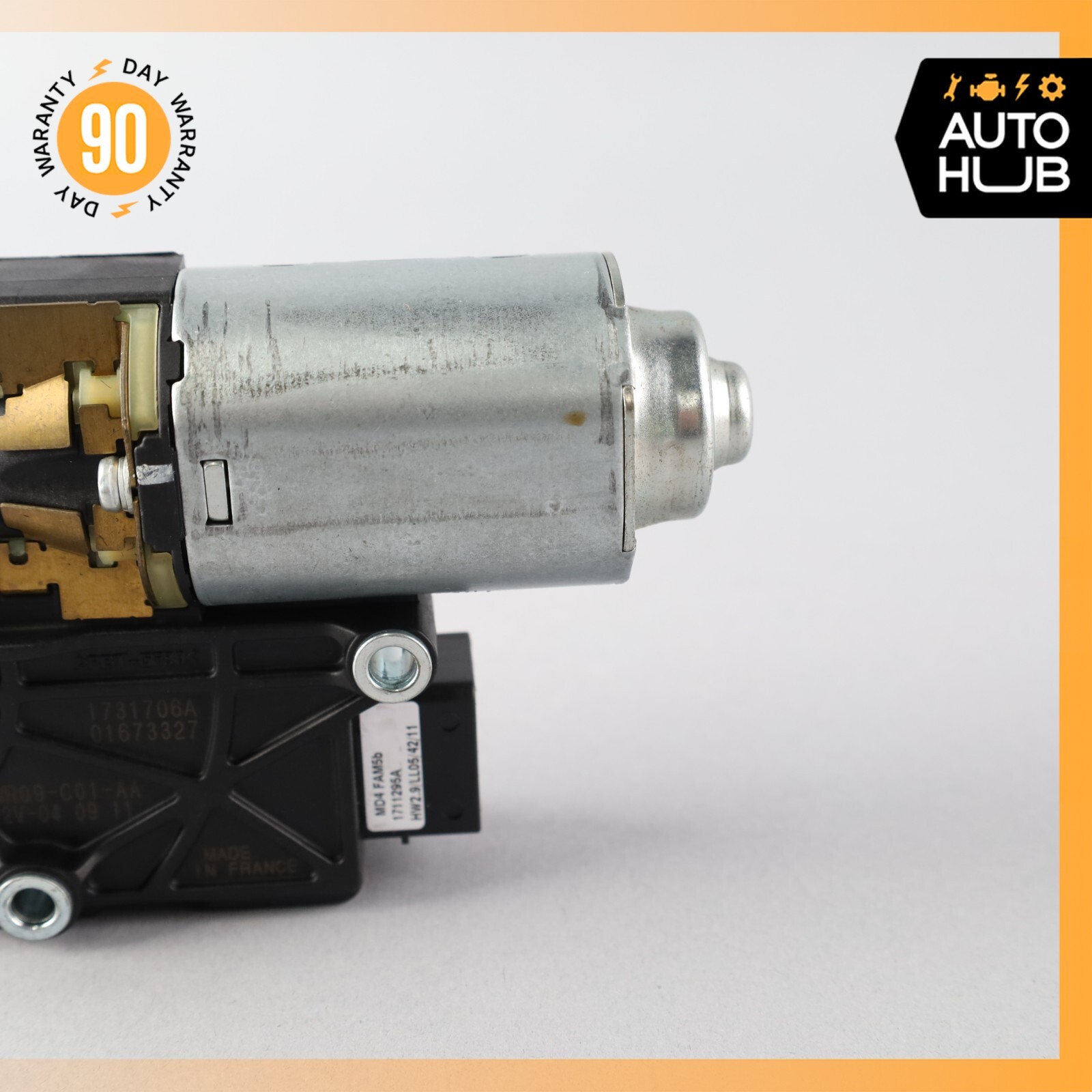 03-13 Maserati Quattroporte M139 Sunroof Sun Roof Motor 6117026 OEM 68k