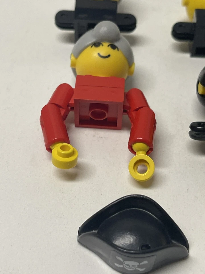 Vintage 1970's LEGO Homemaker Family Maxifigures Lot~Heads, Parts - Image 2 of 4