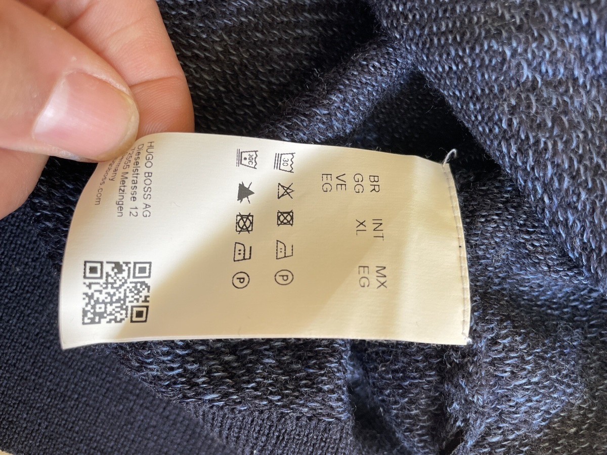 Hugo Boss ダークネイビー ローゲージ サマーニットItaly製 Hugo Boss ダークネイビー ローゲージ サマーニットItaly製