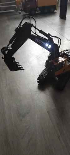 1:20 RC Excavator Dumper Car 2.4G Remote Control Engineering Vehicle Crawler - Picture 15 of 16