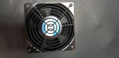 Chatsworth Cube-IT Cooling Fan Kit 220-240V European version NEW Open Box