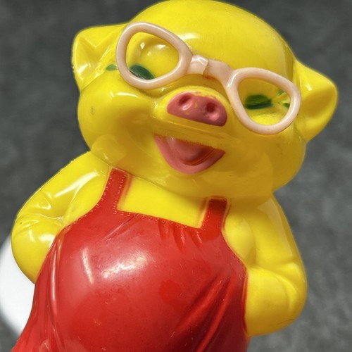 Vtg Yellow Piggy Bank Red Overalls Pink Glasses 5 Inch Collectible No Stopper - Picture 6 of 9