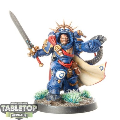 Space Marines - Captain in Gravis Armour - bemalt