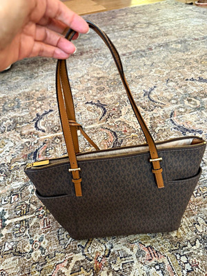 Michael Kors Brown Logo Tote Bag Zip Top Gold Hardware Lined Pockets