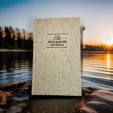 The Five Minute Journal: A Happier You in 5 Minutes a Day - Hardcover - Like New