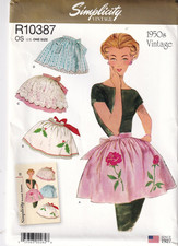 Simplicity Pattern R10387 1950s Vintage Apron...