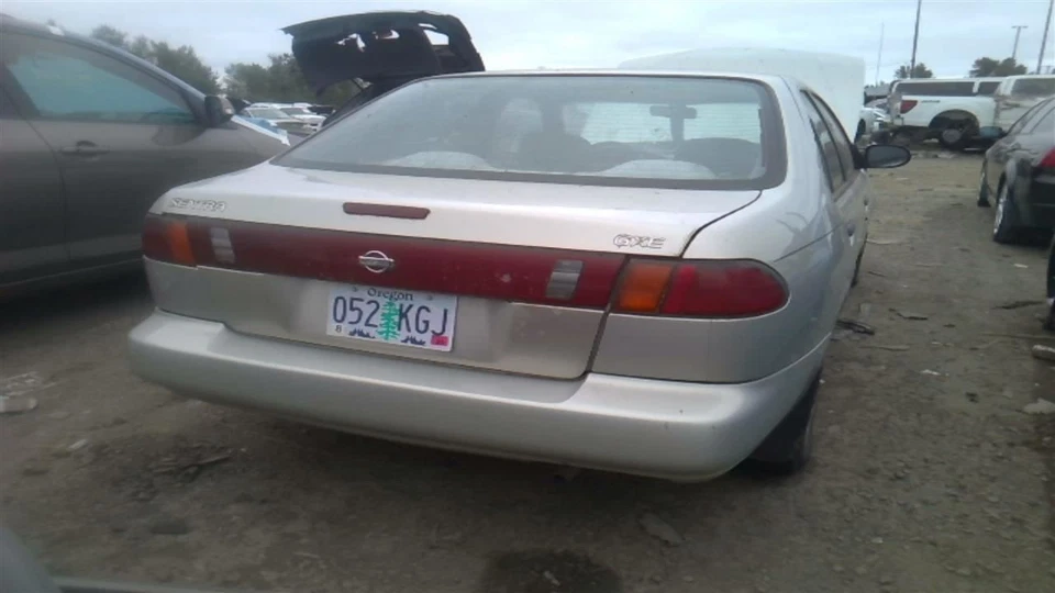 SENTRA    1995 Door Handle Exterior 30125127 - Image 2 of 4