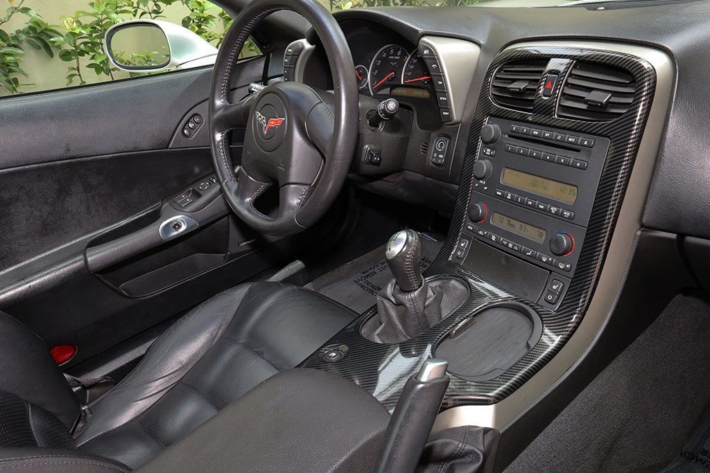 2005 Silver Chevrolet Corvette   | C6 Corvette Photo 9