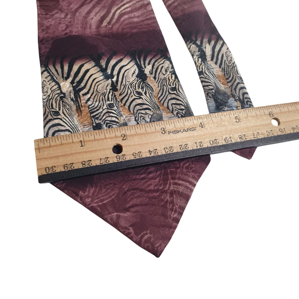 Corbata de colección con estampado de cebra de seda de especies en peligro de extinción Borgoña Zoo vida silvestre Foto 3 de 4