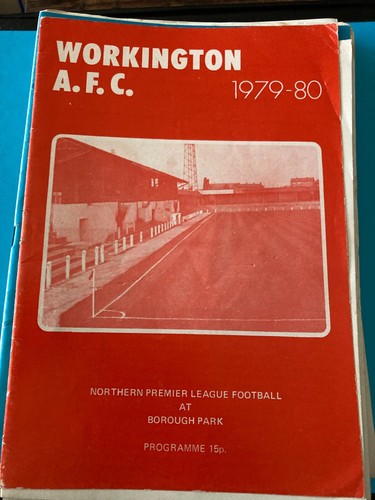 Workington HOME AWAY programmes League & Cup 1960s 1970s 1980s 1990s FREE POST - Picture 167 of 229