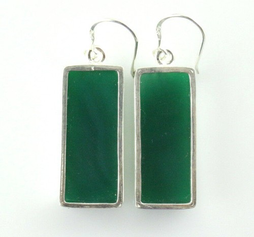 Natural Green Onyx Hand Carved Matched Pair Fancy Shape Gemstone Silver Earring - Picture 7 of 10