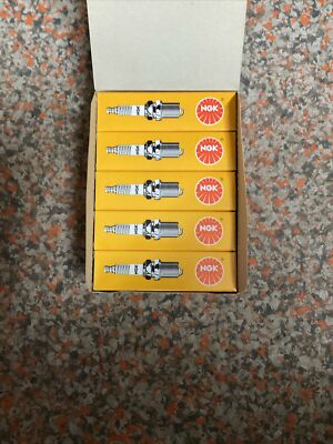New Genuine NGK 7162 Standard Resistor Spark Plug DR8EA 10 Pack