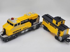 Caterpillar Train and Freight Car Set of 2 Battery Operated Toy State