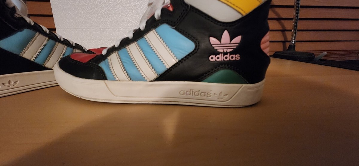 adidas gazelle silver green womens Adidas Women's Samba Long Tongue Shoes (Core Black/Cloud White/Gold Me   August