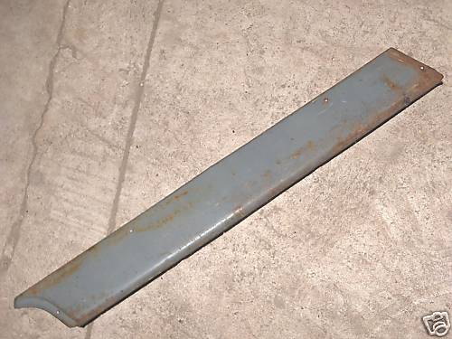 Frise intérieur de porte avant G Peugeot 404 anti-vibration moulure 9315.12
