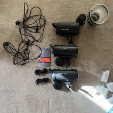 Studio lighting set up - 3 Lights no light stands read listing 