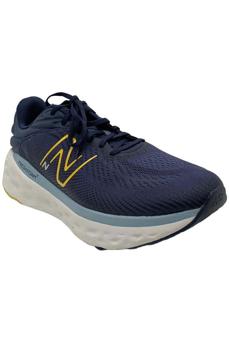 New Balance Men display picture 2