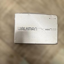 Sony Walkman WM-EX900 Cassette Player FOR PARTS or REPAIR UNTESTED