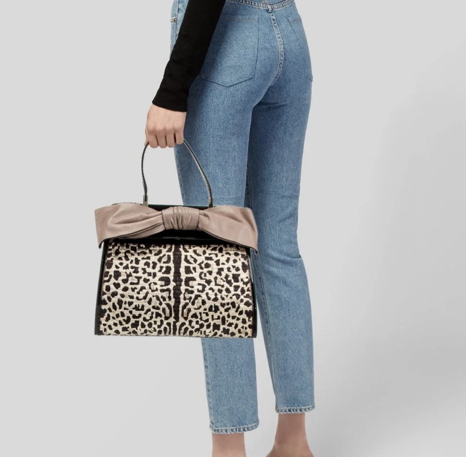 Bolso de mano Valentino con lazo de leopardo charol ¡¡Guau!! Vintage Foto 2 de 4